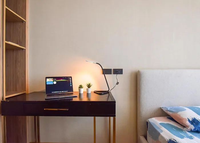 Bed and breakfast Bts Ekkamai-free Pool-bus To Pattya 4*