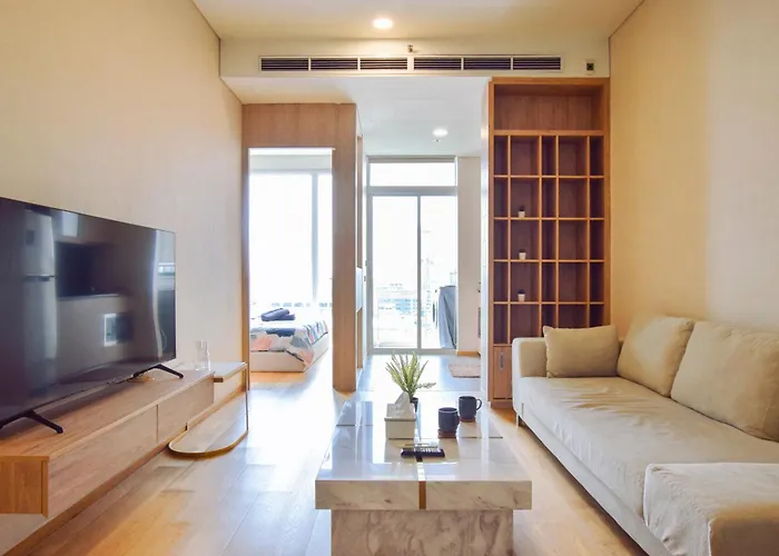 Bed and breakfast Bts Ekkamai-free Pool-bus To Pattya Bangkok